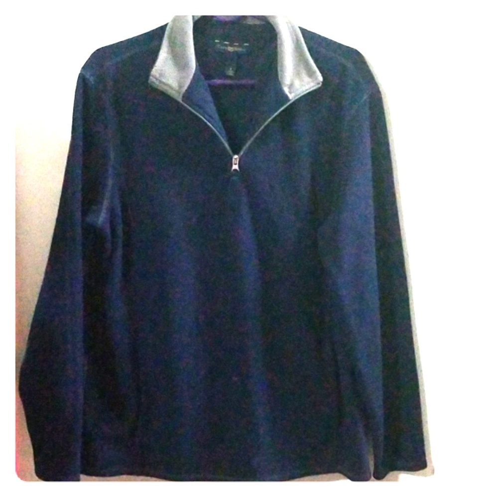 Men's dark blue fleece pullover sweater size small